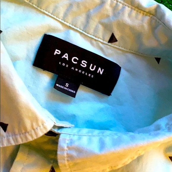 BabyBlue PACSUN ShortSleve Button-up - Picture 2 of 3